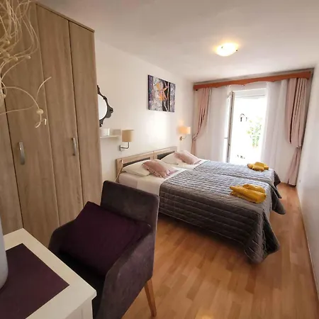 15 Apartman Pula