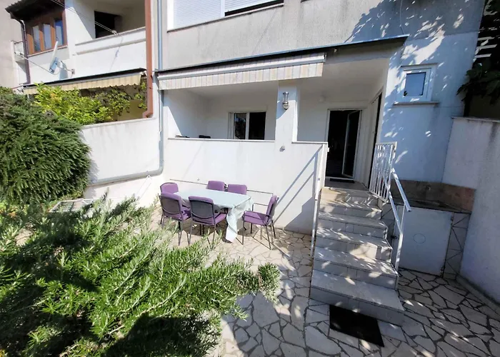 In - Istrien 11080 شقة *