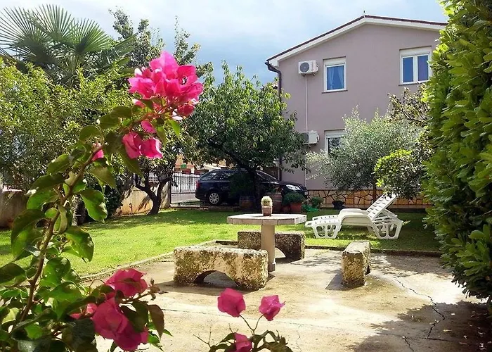 شقة In - Istrien 11080