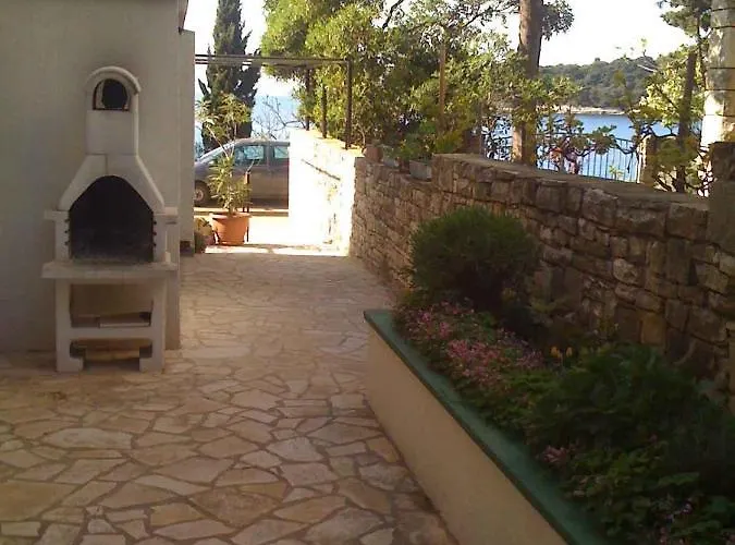 In - Istrien 11080 Πούλα